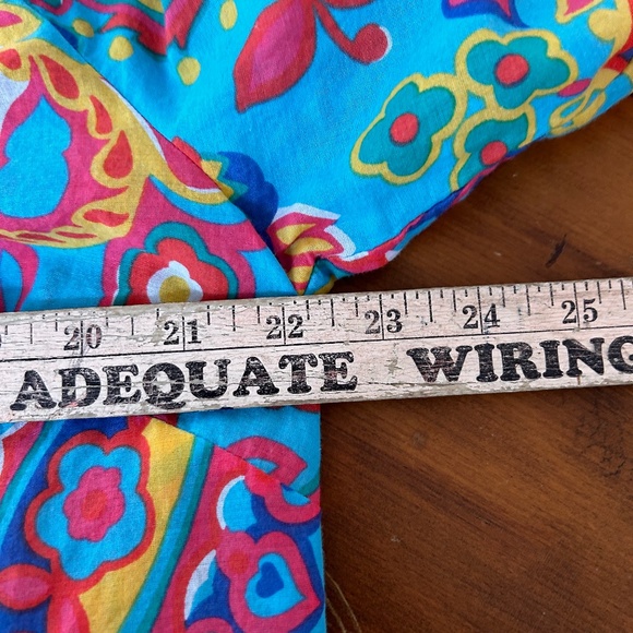 FIESTA COLORFUL SCOOP NECK TALBOTS BLOUSE COTTON FABRIC 3/4 SLEEVE - Picture 4 of 10